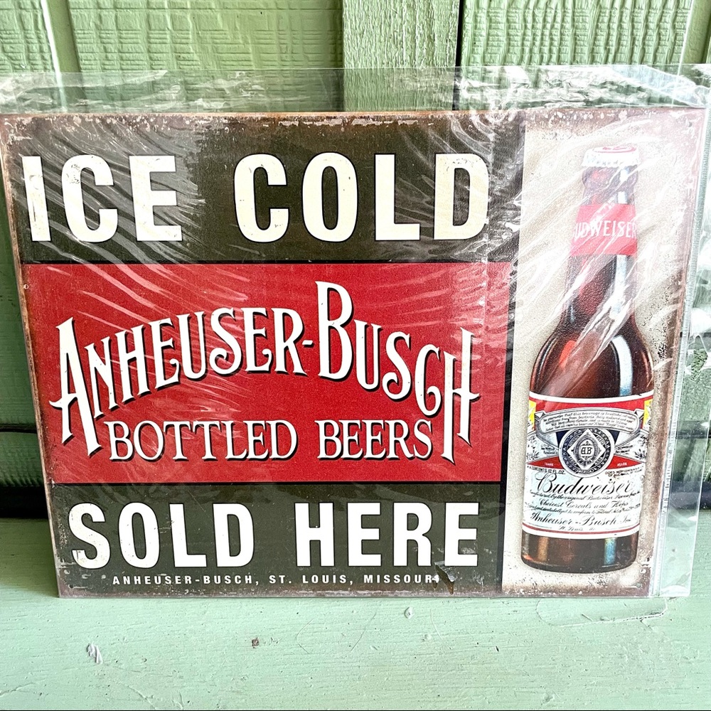 NEW Anheuser-Busch Budweiser Beer Metal Sign